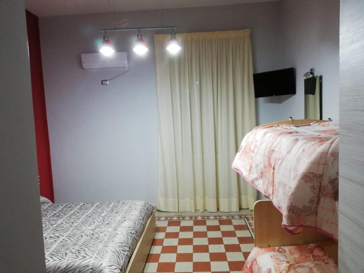 B&B Enjoy Ercolano Luaran gambar