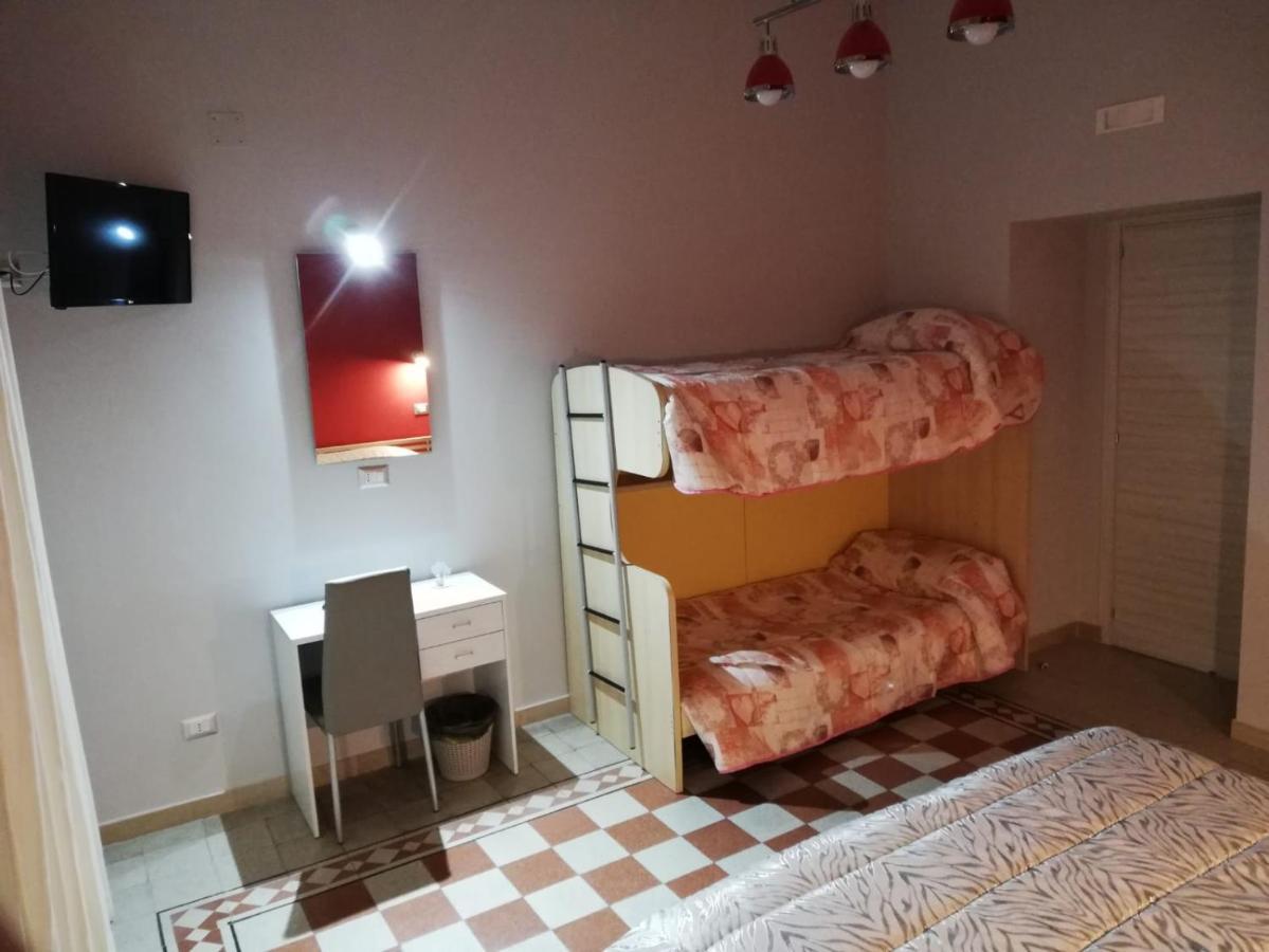 B&B Enjoy Ercolano Luaran gambar