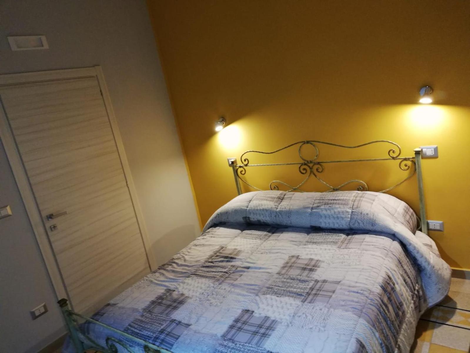 B&B Enjoy Ercolano Bilik gambar